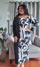 Load image into Gallery viewer, Abstract Mami - Royce Essentials